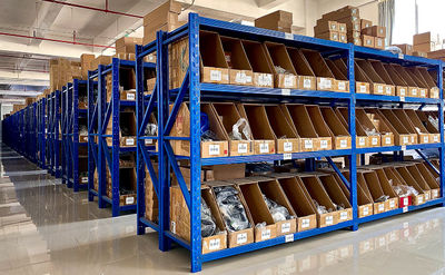 Guangzhou Hlieir Automotive Parts Co., Ltd . 제조업체의 생산 라인