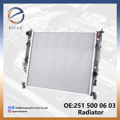 A2515000603 자동차 부품 라디에이터 물 탱크 라디에이터 탱크 2515000103 2515000303 메르세데스 벤츠 W251 W164